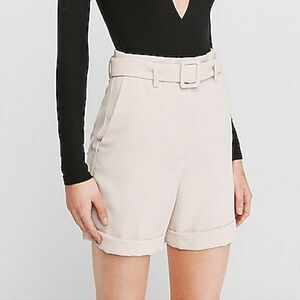 EXPRESS | Midi Super High Rise Belted Cuffed Cream Shorts Women’s Size 4